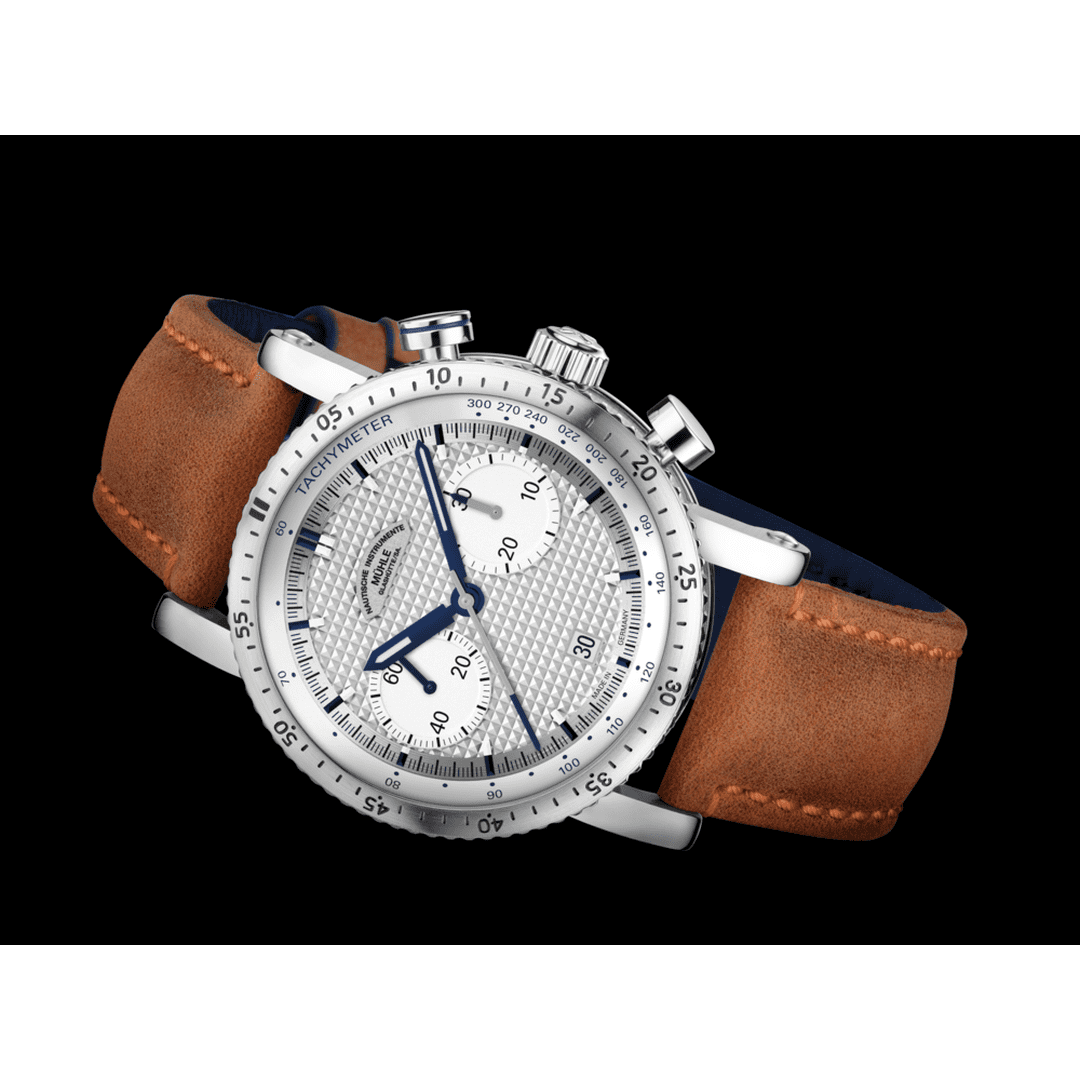 Teutonia Sport and the Motoring Spirit of M&uuml;hle-Glash&uuml;tte - Define Watches