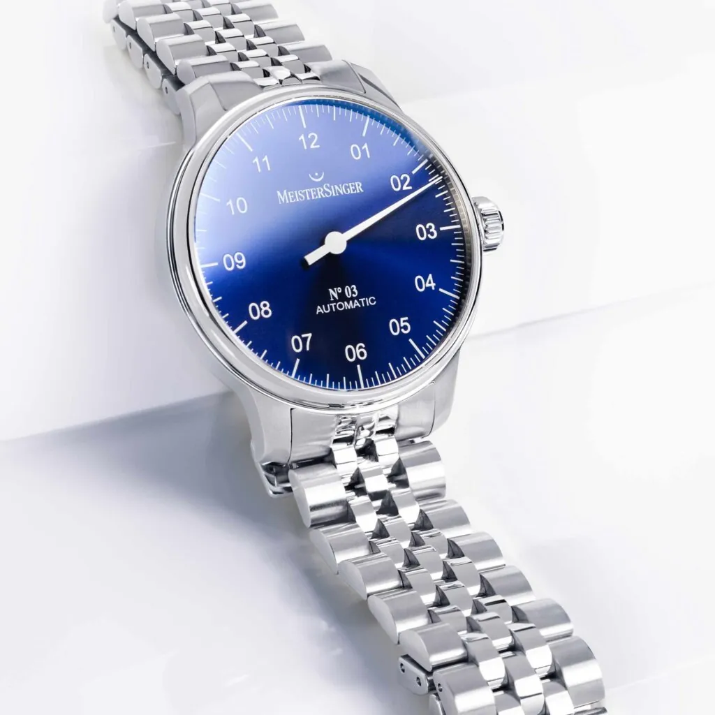 MeisterSinger No03 - Sunburst blue (AM908, 43mm)