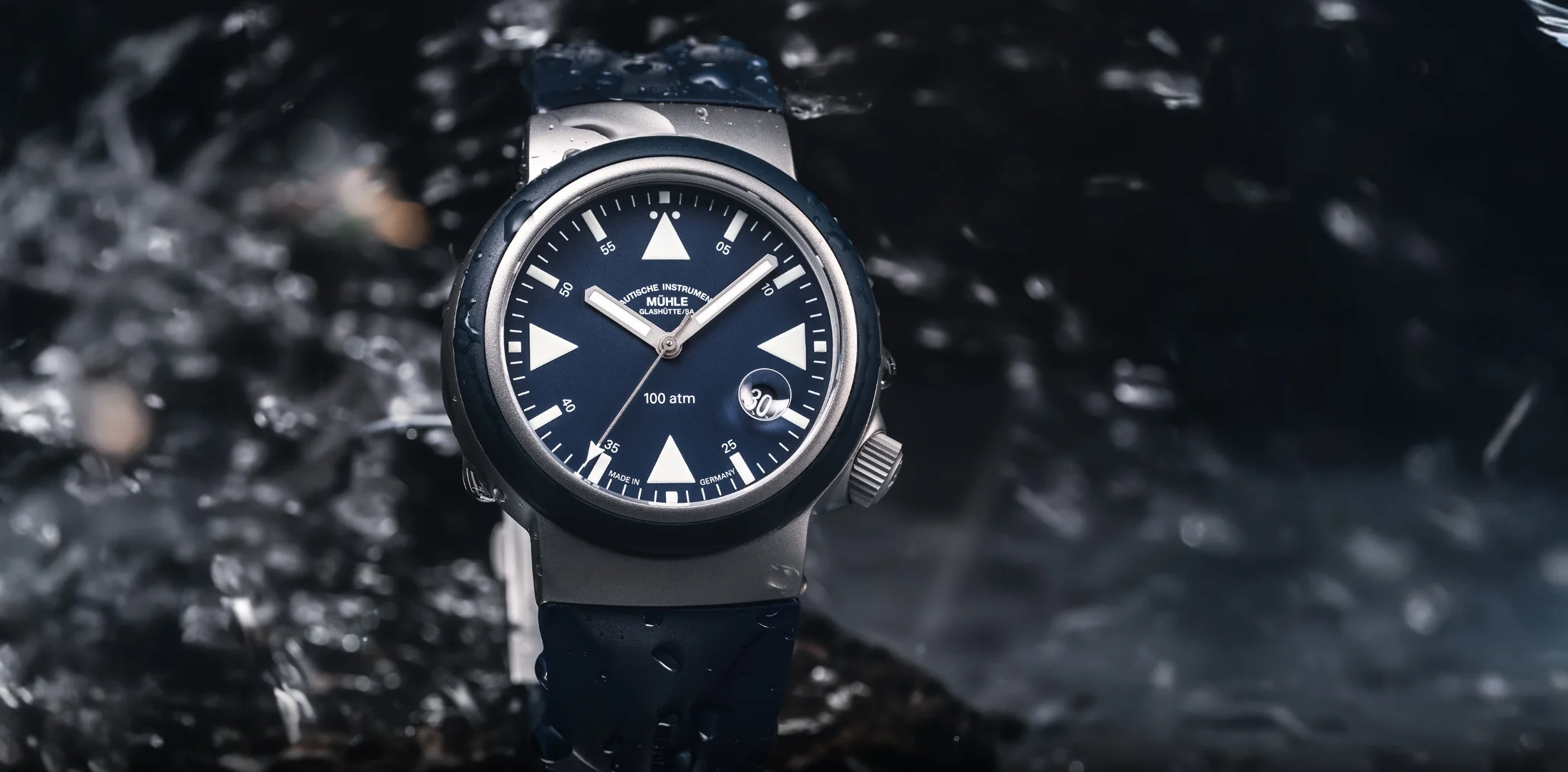 NEW: A Deep Dive into the Mühle-Glashütte new S.A.R. Rescue-Timer in Nautical Blue - Define Watches