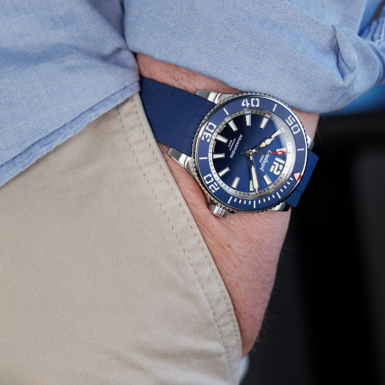 NEW: Hanhart Aquasphere Ocean Fade – Blue: Colour, Depth, and Capability Combined - Define Watches NEW: Hanhart Aquasphere Ocean Fade – Blue: Colour, Depth, and Capability Combined - Define Watches