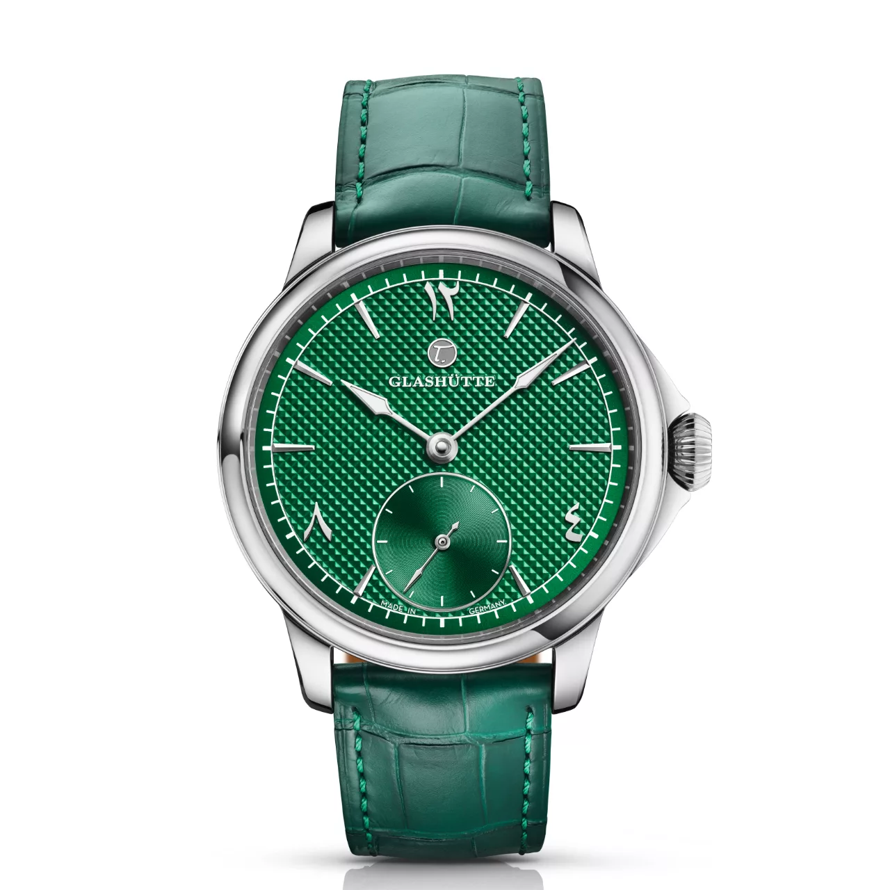 NEW: Join us as we take a look at Tutima's new Patria Evergreen - Define Watches