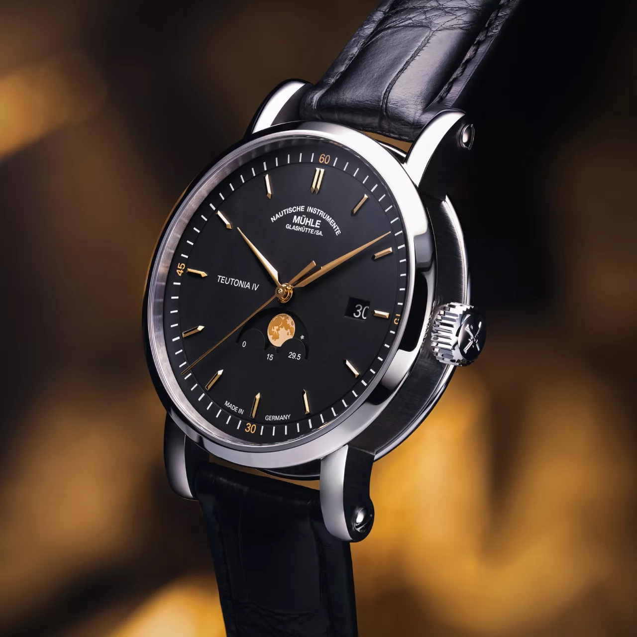 NEW: M&uuml;hle-Glash&uuml;tte Teutonia IV Moon Phase Black Review &ndash; Precision, Poetry and Three Decades of Craft - Define Watches