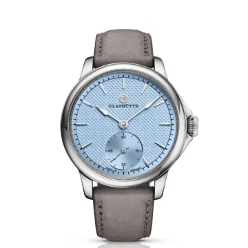 Tutima Patria Titanium Light Blue 6612-11