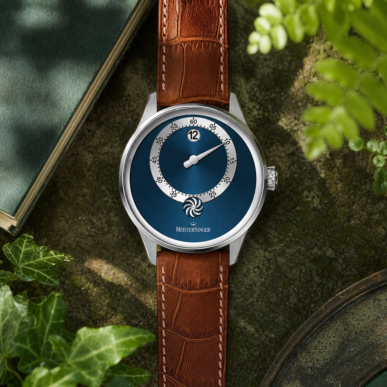 MeisterSinger Panthero Jumping Hour - Sunburst Blue (PTJH917)