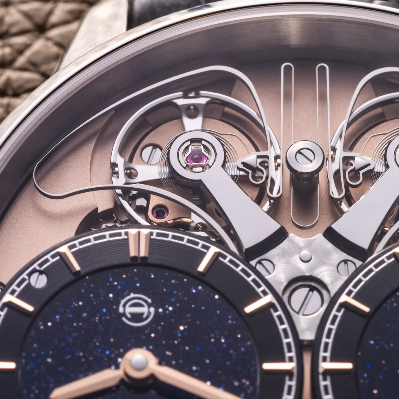 NEW: Armin Strom Dual Time GMT Resonance Aventurine: A Celestial Take on Mechanical Synchrony - Define Watches NEW: Armin Strom Dual Time GMT Resonance Aventurine: A Celestial Take on Mechanical Synchrony - Define Watches