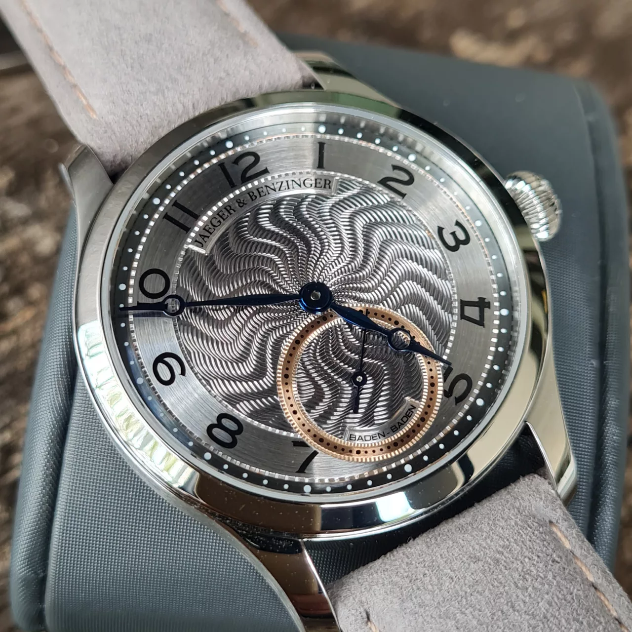 NEW: Jaeger & Benzinger Edition 6 Grey Moir&eacute;: The Quiet Power of Hand Guilloch&eacute; - Define Watches
