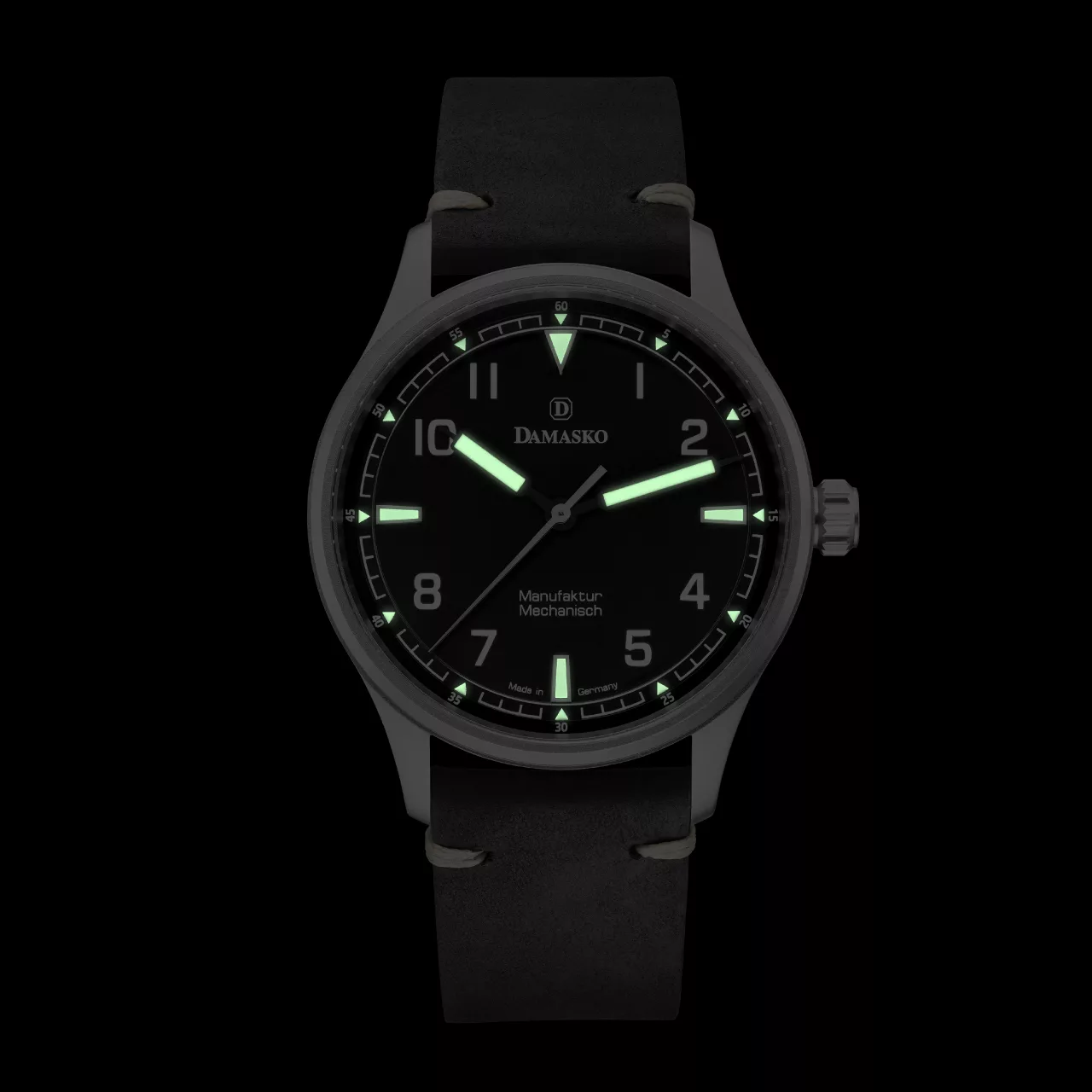 Damasko DF10 - Black White