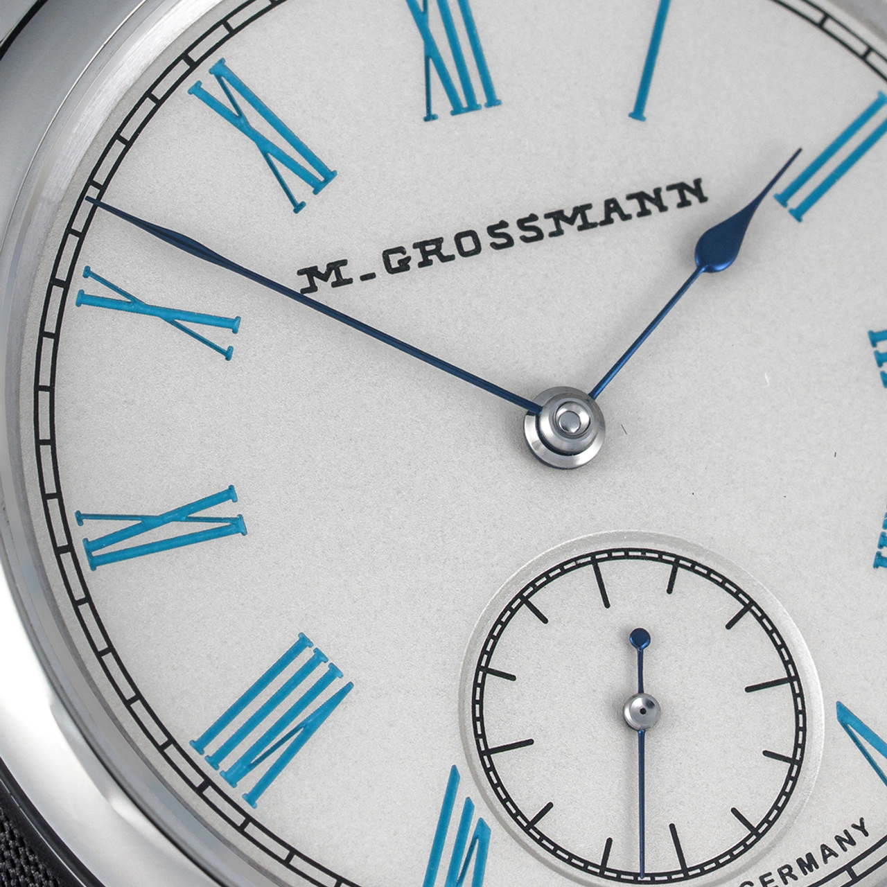 Moritz Grossmann TEFNUT 36 Silver-Plated by Friction Turquoise Blue