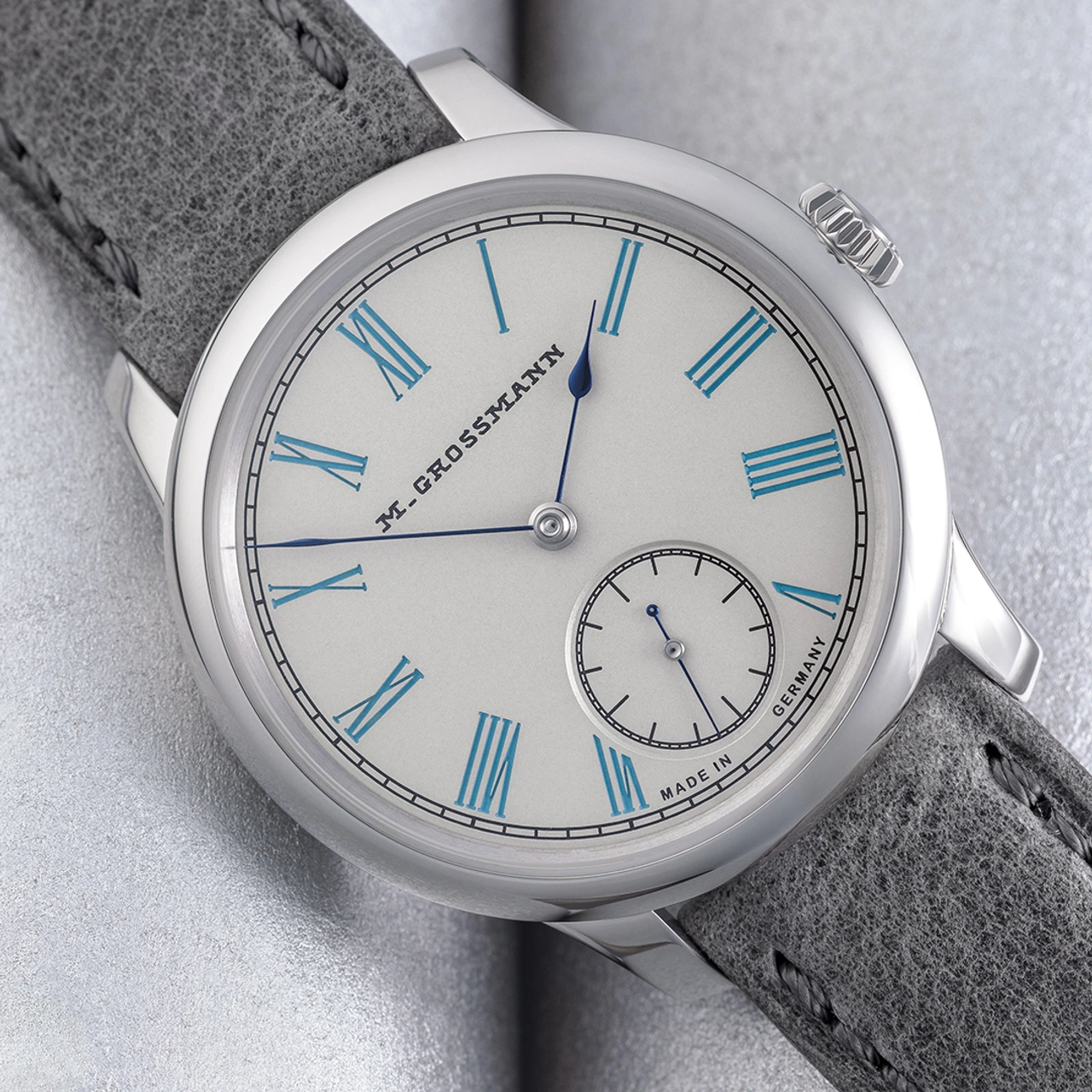 Moritz Grossmann TEFNUT 36 Silver-Plated by Friction Turquoise Blue